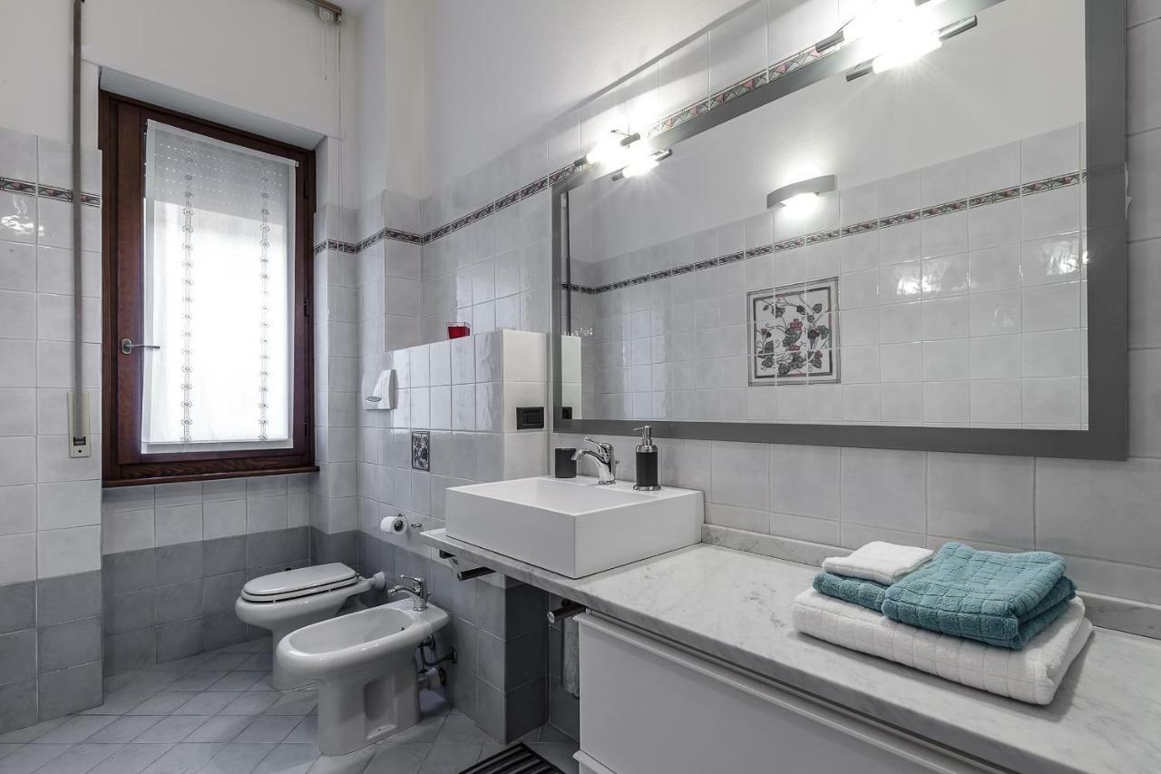 Milano Darsena Apartment ภายนอก รูปภาพ